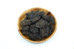 2001 Raw Yi Wu Puerh Cluster Tea - Yee On Tea Co.